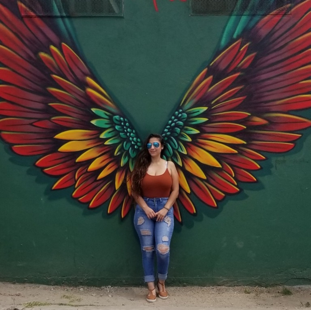 Meet your Posher, Yesenia